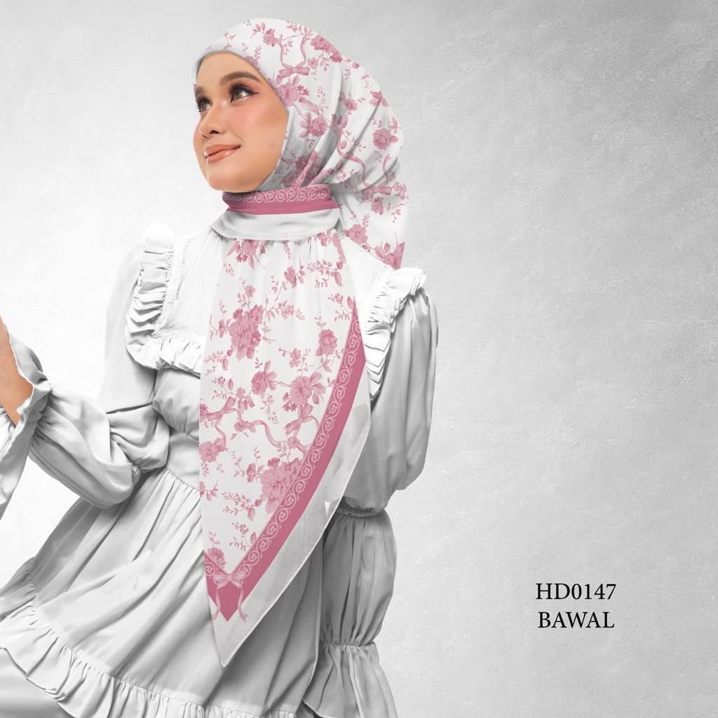 Tudung Bawal (Square Hijab) in HD0147